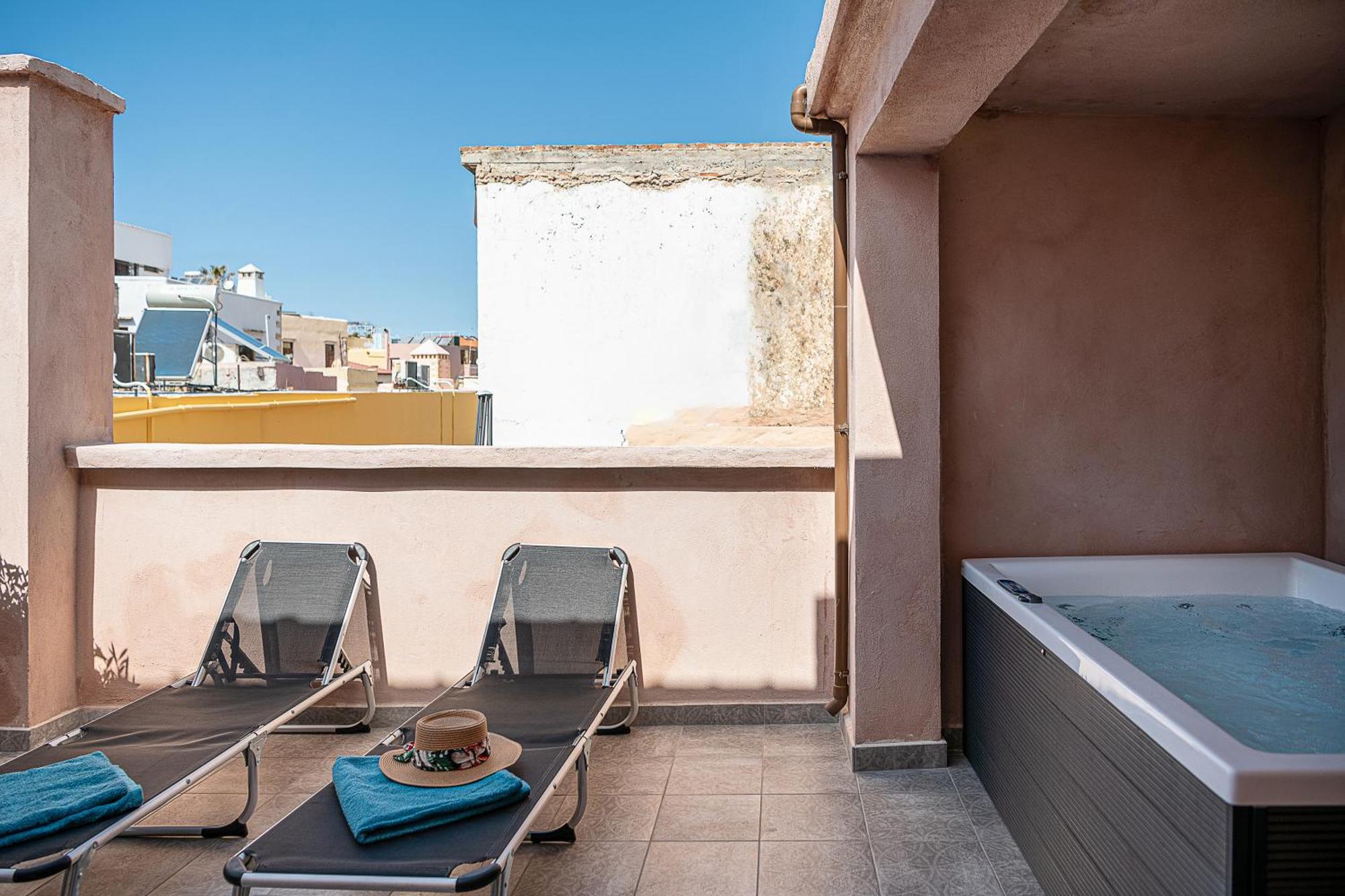 Porto Vecchio Hotell Chania  Exteriör bild
